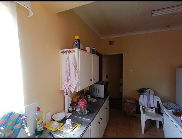 3 BEDROOM FREESTANDING FOR SALE IN STILFONTEIN EXT 4